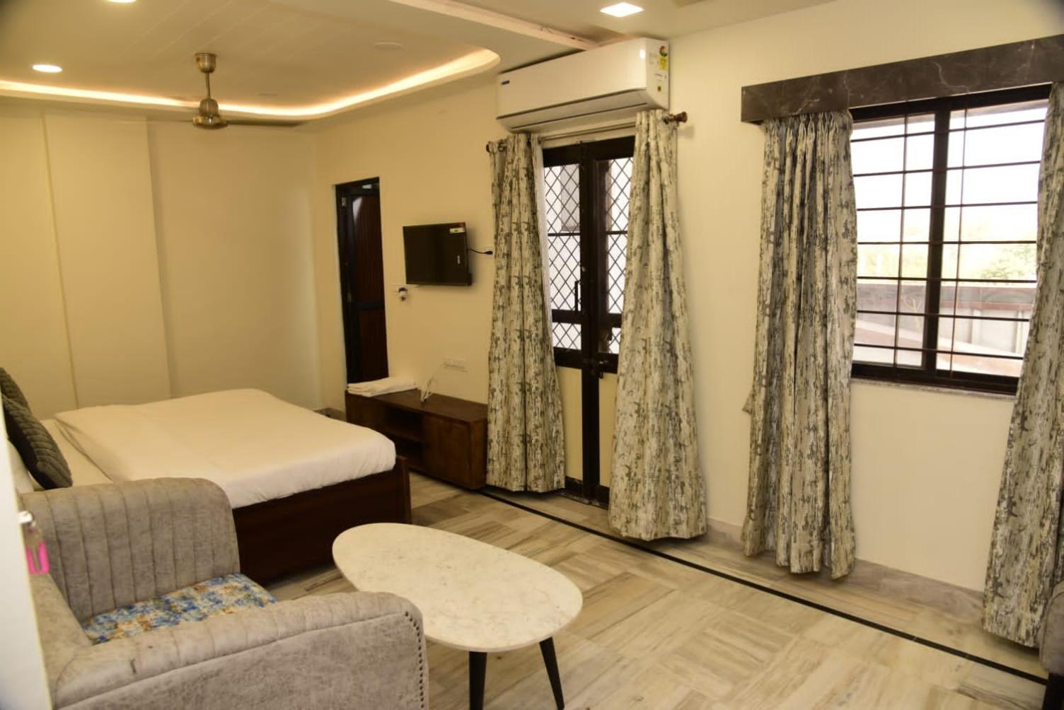 Holiday Out Hotel Jodhpur  Eksteriør billede