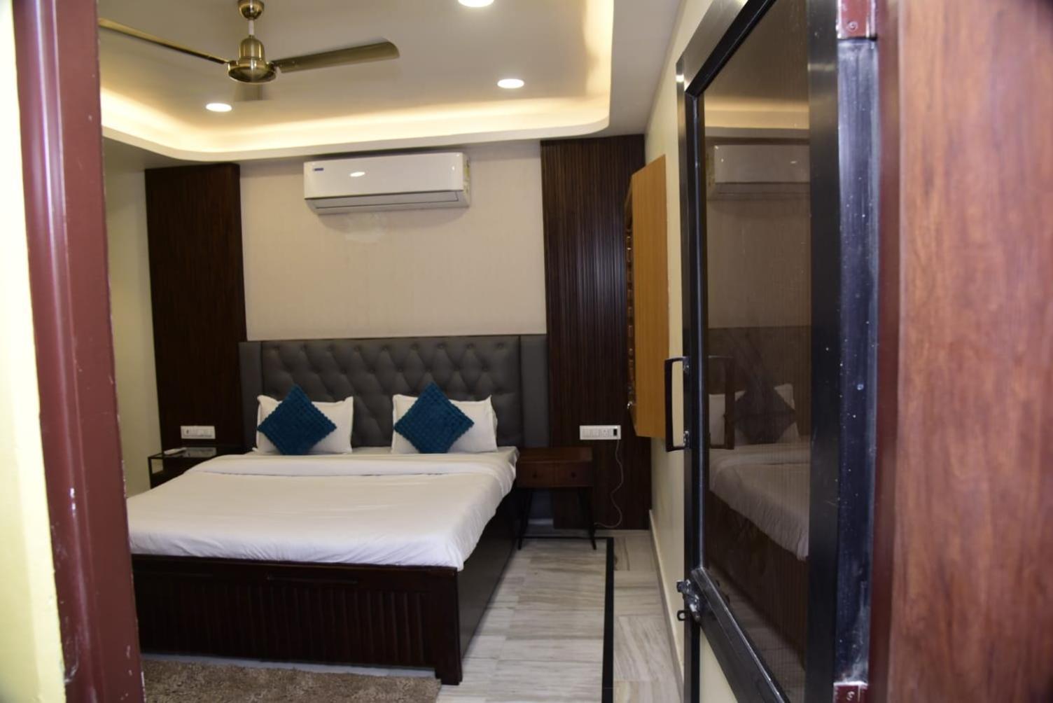 Holiday Out Hotel Jodhpur  Eksteriør billede
