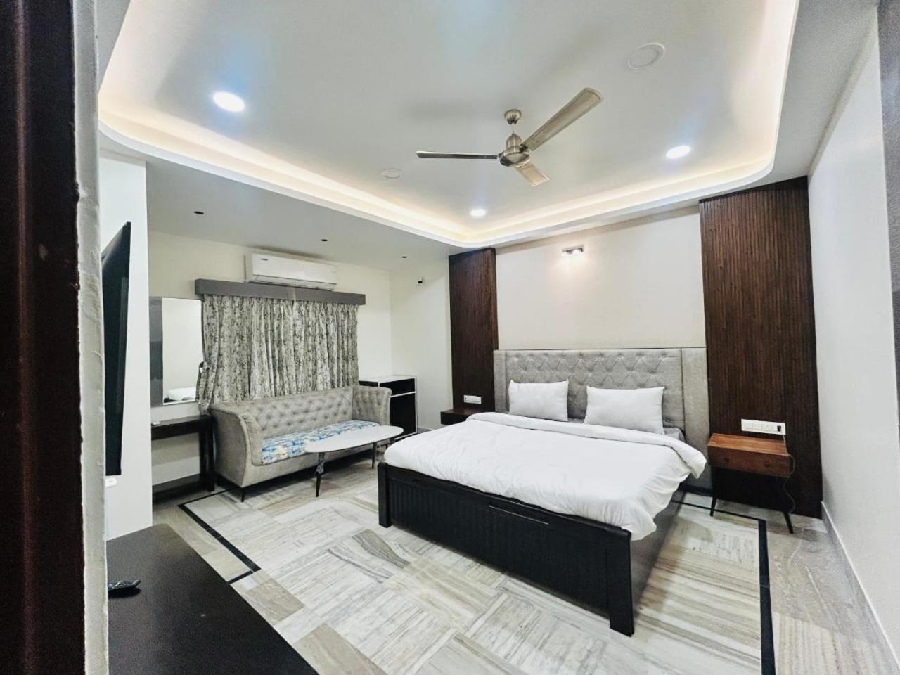 Holiday Out Hotel Jodhpur  Eksteriør billede